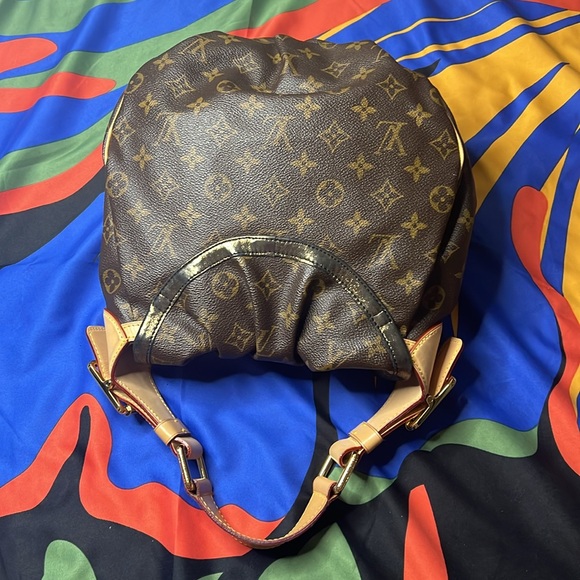 Louis Vuitton Sac Kalahari Monogram collection Defile Femme Printemps 2009 - Picture 5 of 9